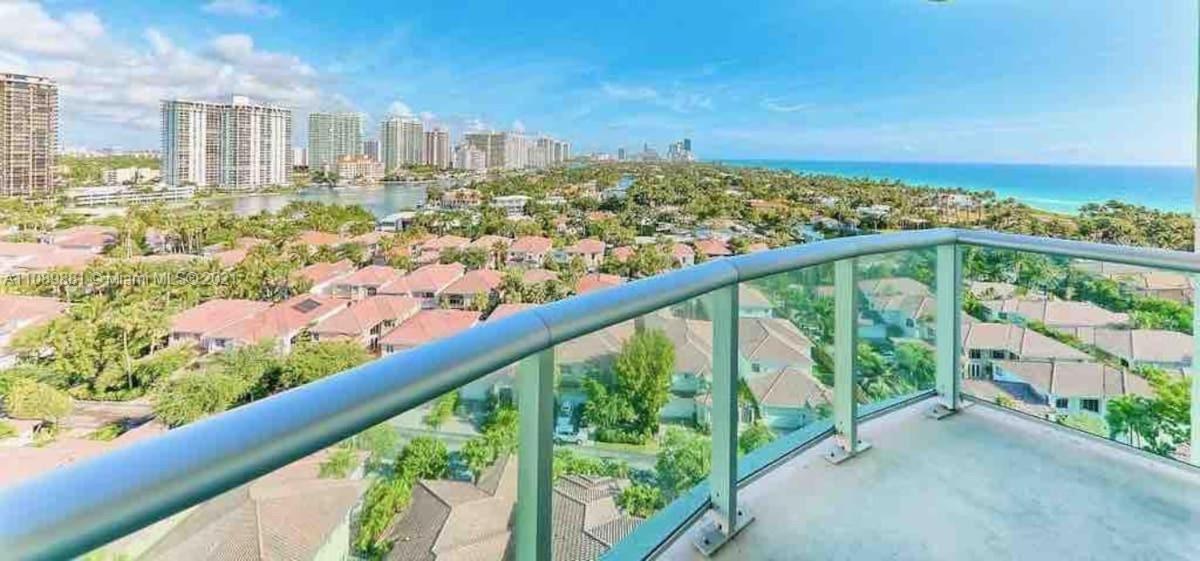 Breathtaking Ocean View! 15Th Floor Miami Beach Exterior foto